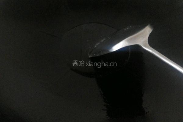 香菇土豆焖鸡的做法图解2