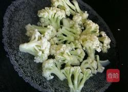 番茄炒花菜的做法图解4