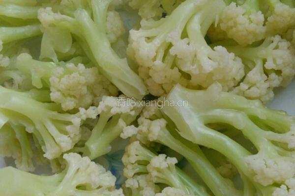 番茄炒花菜的做法图解5