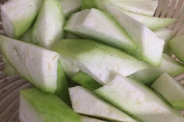丝瓜肉丸汤的做法图解1
