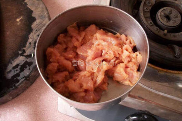 四季豆炒肉的做法图解2