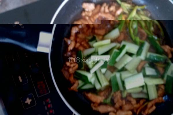 肉丝黄瓜的做法图解4