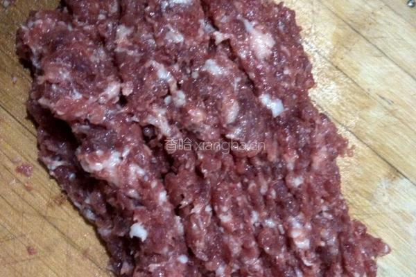 菜干炖肉圆的做法图解1