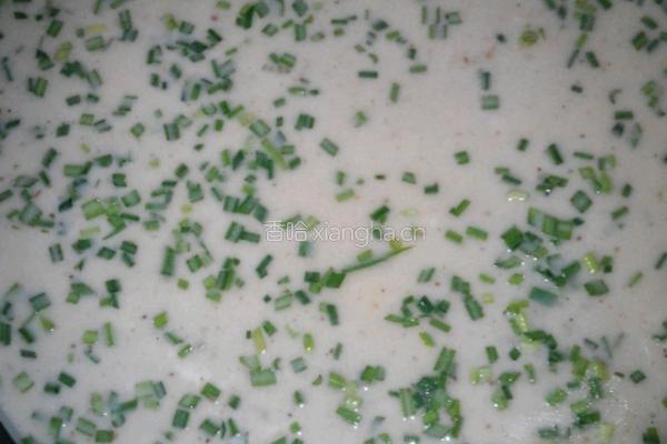 韭菜鸡蛋饼的做法图解5