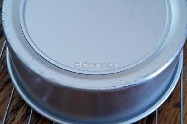 8寸戚风蛋糕的做法图解9