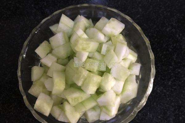 虾仁玉米的做法图解2
