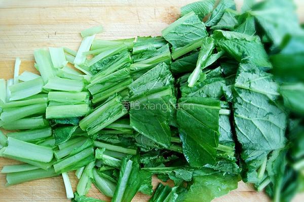 小白菜豆腐汤的做法图解3