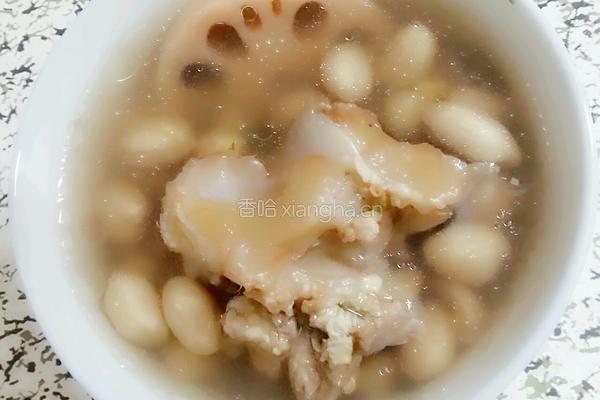花生莲藕筒骨汤的做法图解8