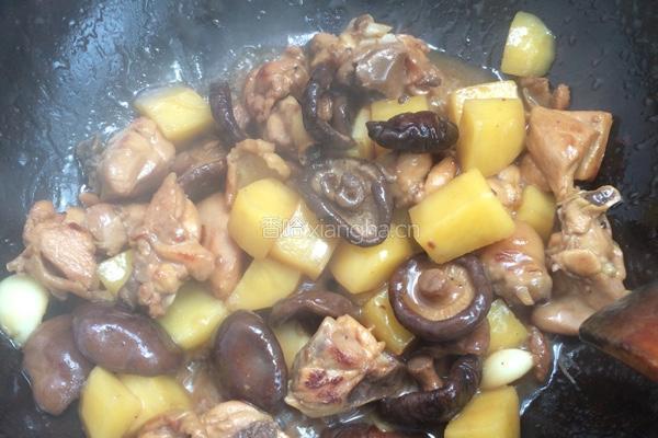 香菇土豆鸡腿的做法图解7