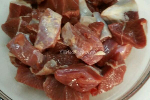 红烧牛腩的做法图解1