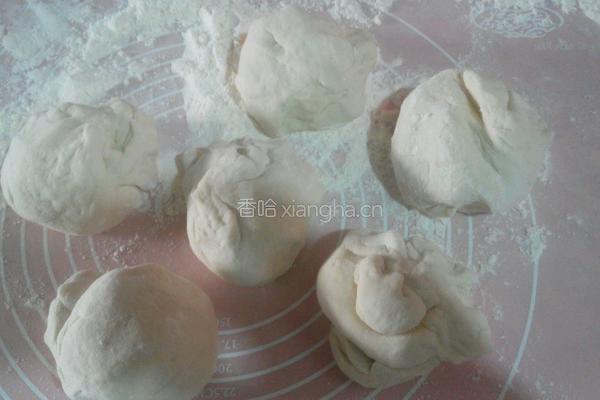 玉米红萝卜肉包子的做法图解4