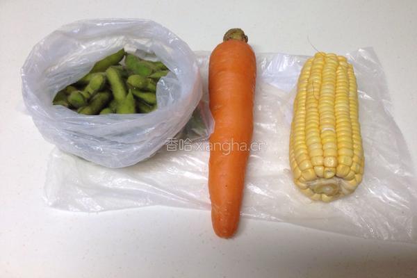 什锦蔬菜丁的做法图解1