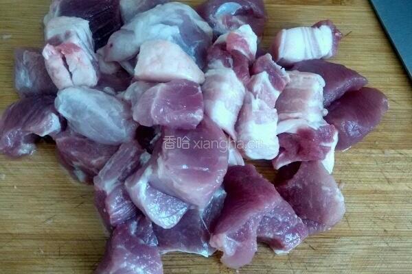 红烧肉的做法图解1