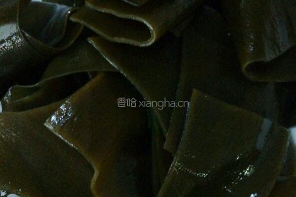 海带猪蹄汤的做法图解4