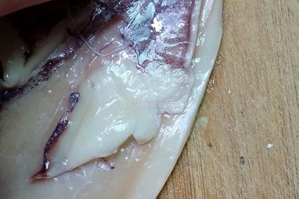 香菇洋葱玉米炒干鱿鱼的做法图解4