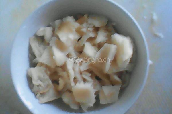 素炒蘑菇的做法图解2