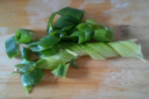 西红柿炒豆角的做法图解2