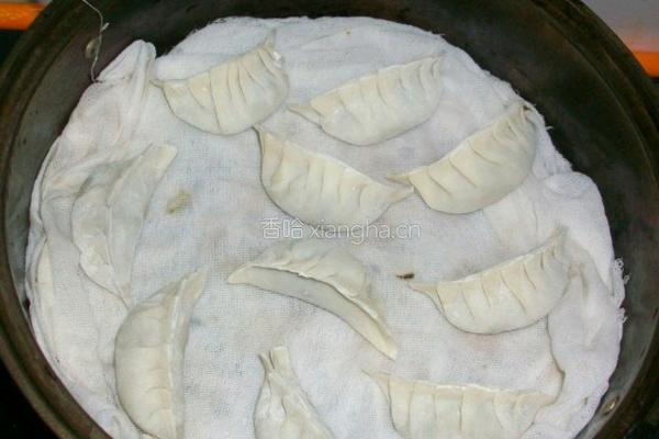 水晶虾饺的做法图解8