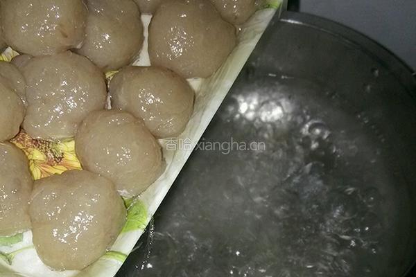 马鲛鱼丸汤的做法图解12