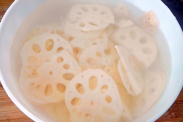 藕片炒肉的做法图解2