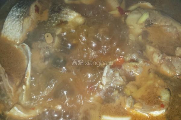 黄豆酱焖乌鱼的做法图解4