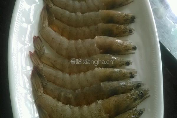 蒜蓉蒸虾的做法图解2