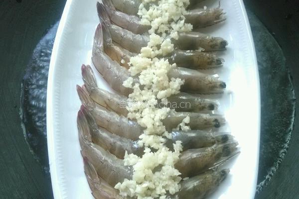 蒜蓉蒸虾的做法图解7