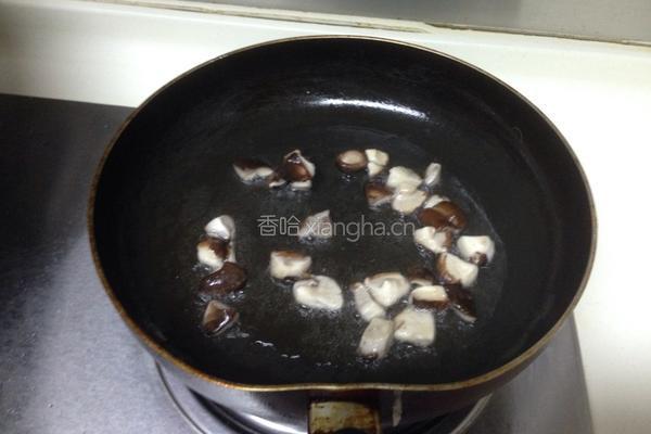 三丁炒蘑菇的做法图解7