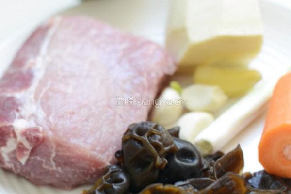  鱼香肉丝的做法图解1