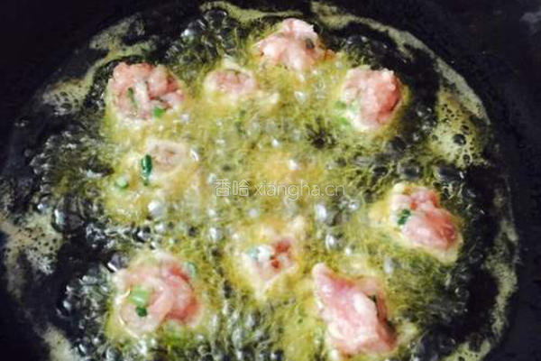 炸肉丸子的做法图解8