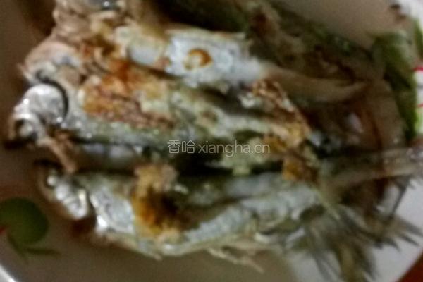 红烧炸小河鱼的做法图解4
