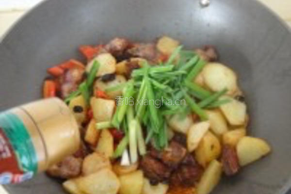 土豆小排 入口嘛嘛香的做法图解12