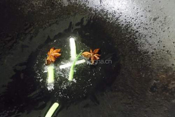 虾仁火腿香菇打卤面的做法图解5
