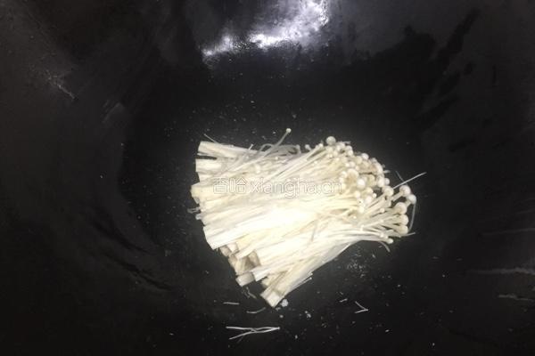孜然金菇肥牛卷的做法图解2