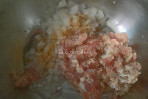 洋葱圈肉饼的做法图解2