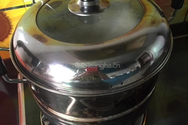 香菜猪肉饺子的做法图解5
