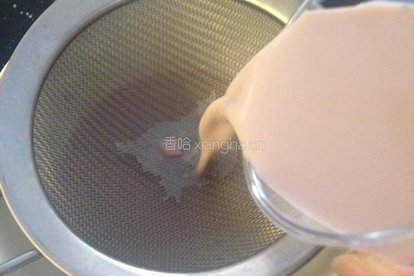红豆牛奶花胶冻的做法图解4