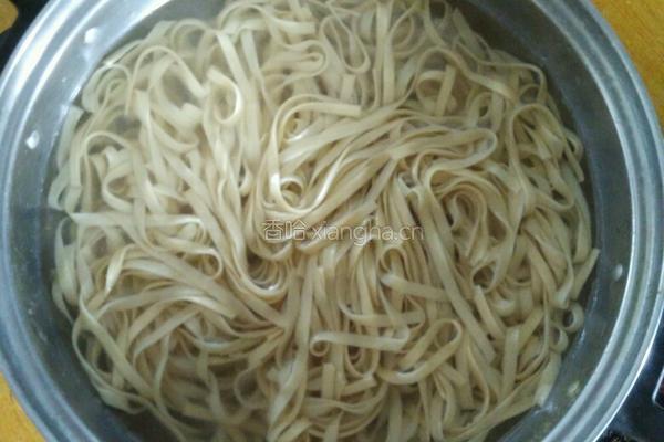 麻辣凉面的做法图解1
