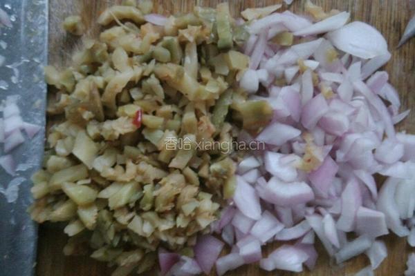 爆香榨菜花生的做法图解5