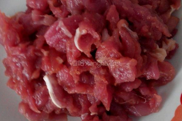 农家小炒肉的做法图解1