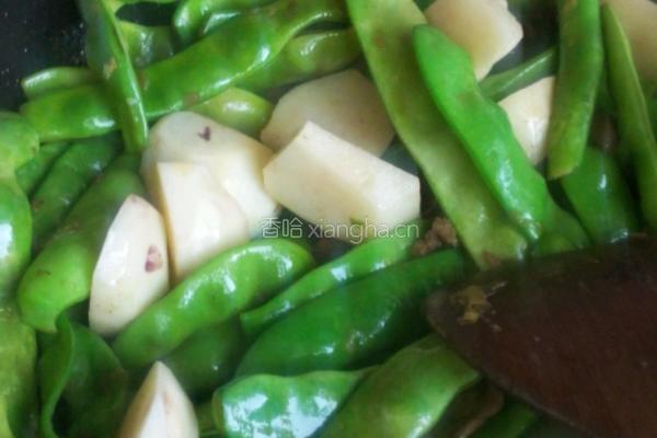 米汤土豆炖豆角。的做法图解3