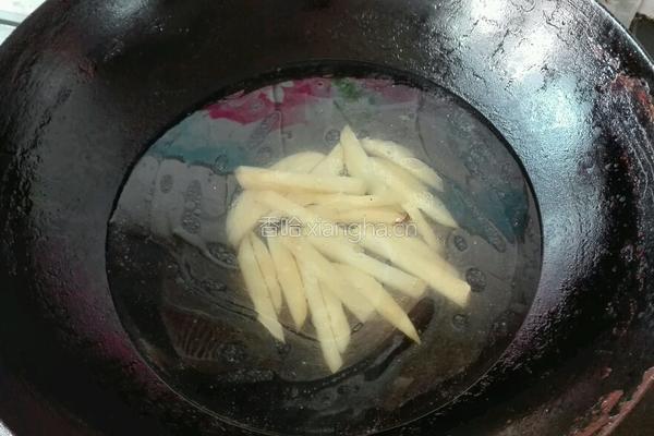 小白菜炖土豆的做法图解2