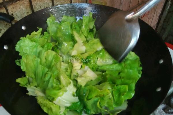 简单炒生菜的做法图解2