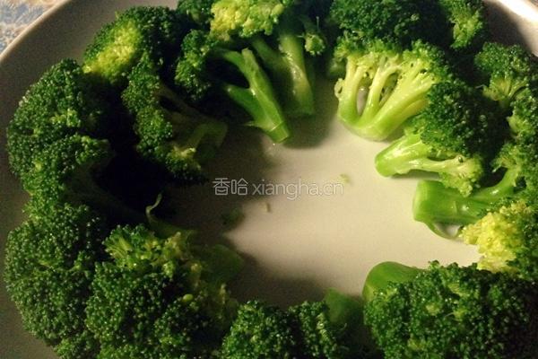 翡翠虾仁的做法图解4