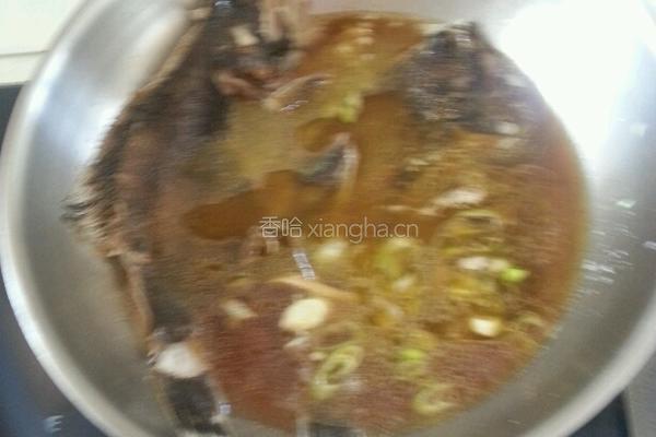 干烧鳊鱼的做法图解5