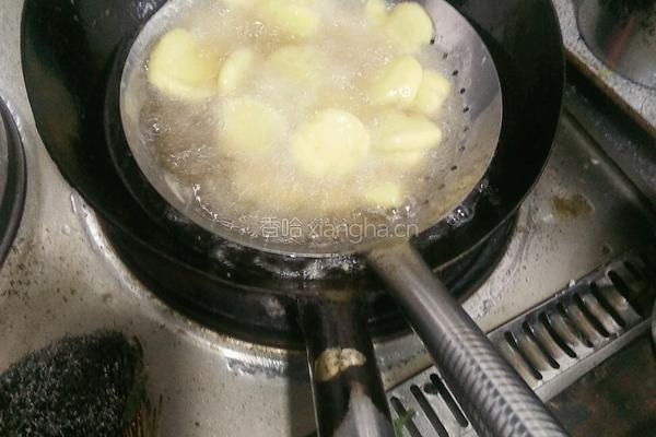 椒盐土豆饼的做法图解4