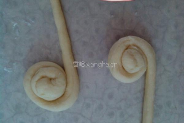 奶香味蝴蝶馒头的做法图解3
