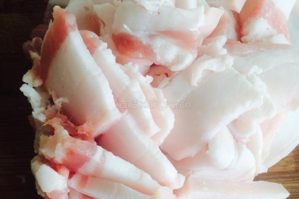 杏鲍菇小炒肉的做法图解4
