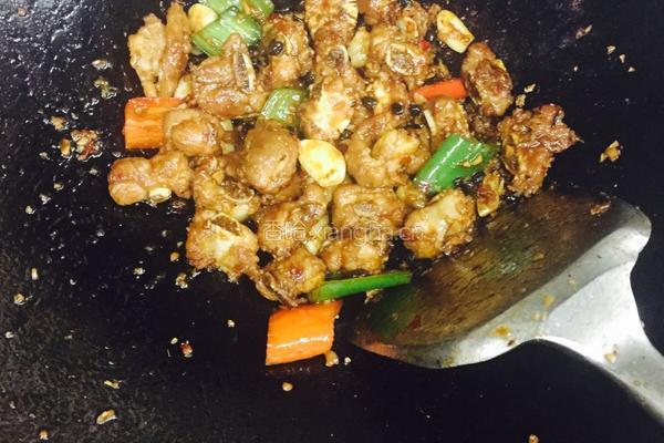 豆豉炒排骨的做法图解7