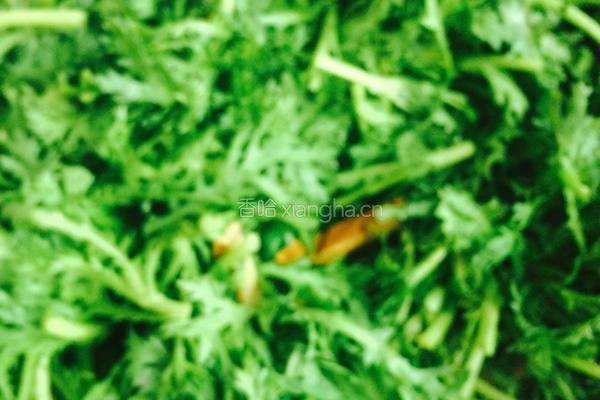 茼蒿炒茶干的做法图解4